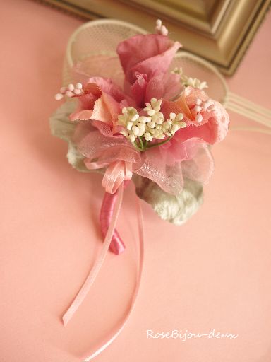 画像2: ピンクフラワーと小花のシルクコサージュ